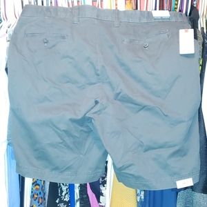 IZOD Saltwater Relaxed Classic Chino 44W